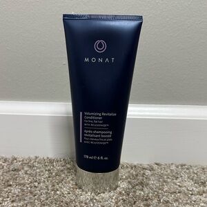 MONAT Volumizing Revitalize Conditioner